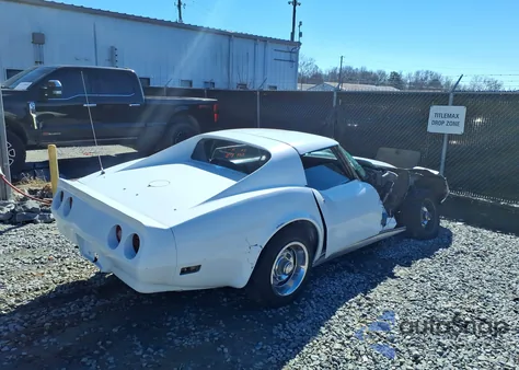 1974 Chevrolet Corvette z USA, uszkodzony, nr VIN 1Z37J4S433053
